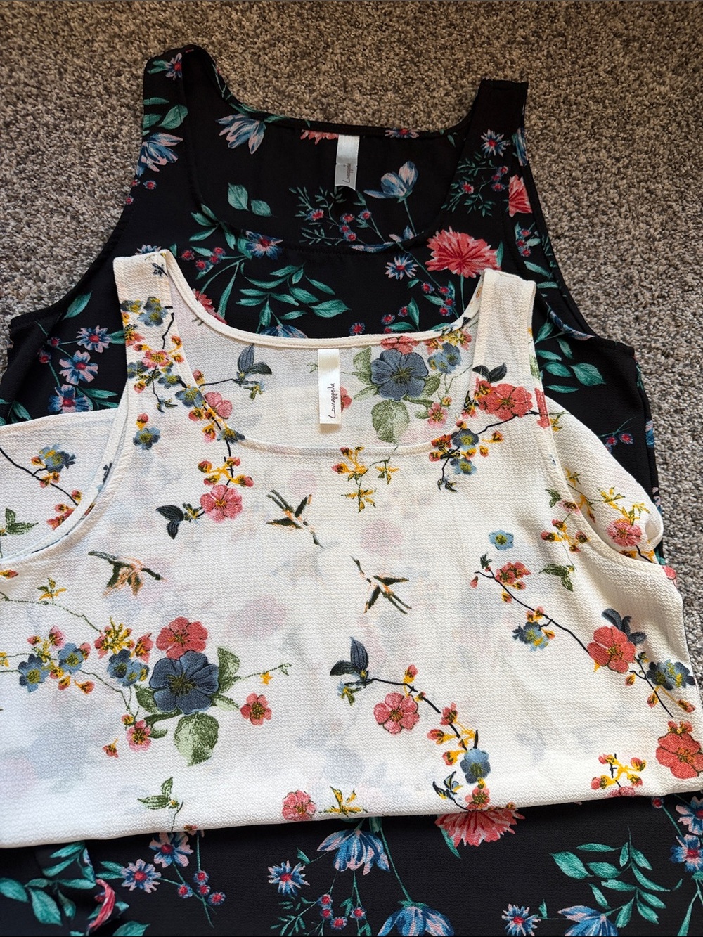 Loveappella Floral Scoop Neck Tank Tops in Black and Cream - 2 Pack